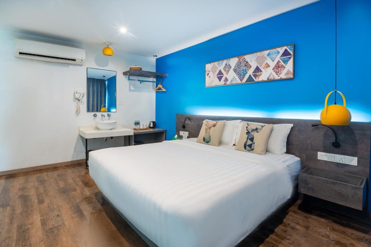 Apple Hotel Times Square Джордж Таун Екстериор снимка