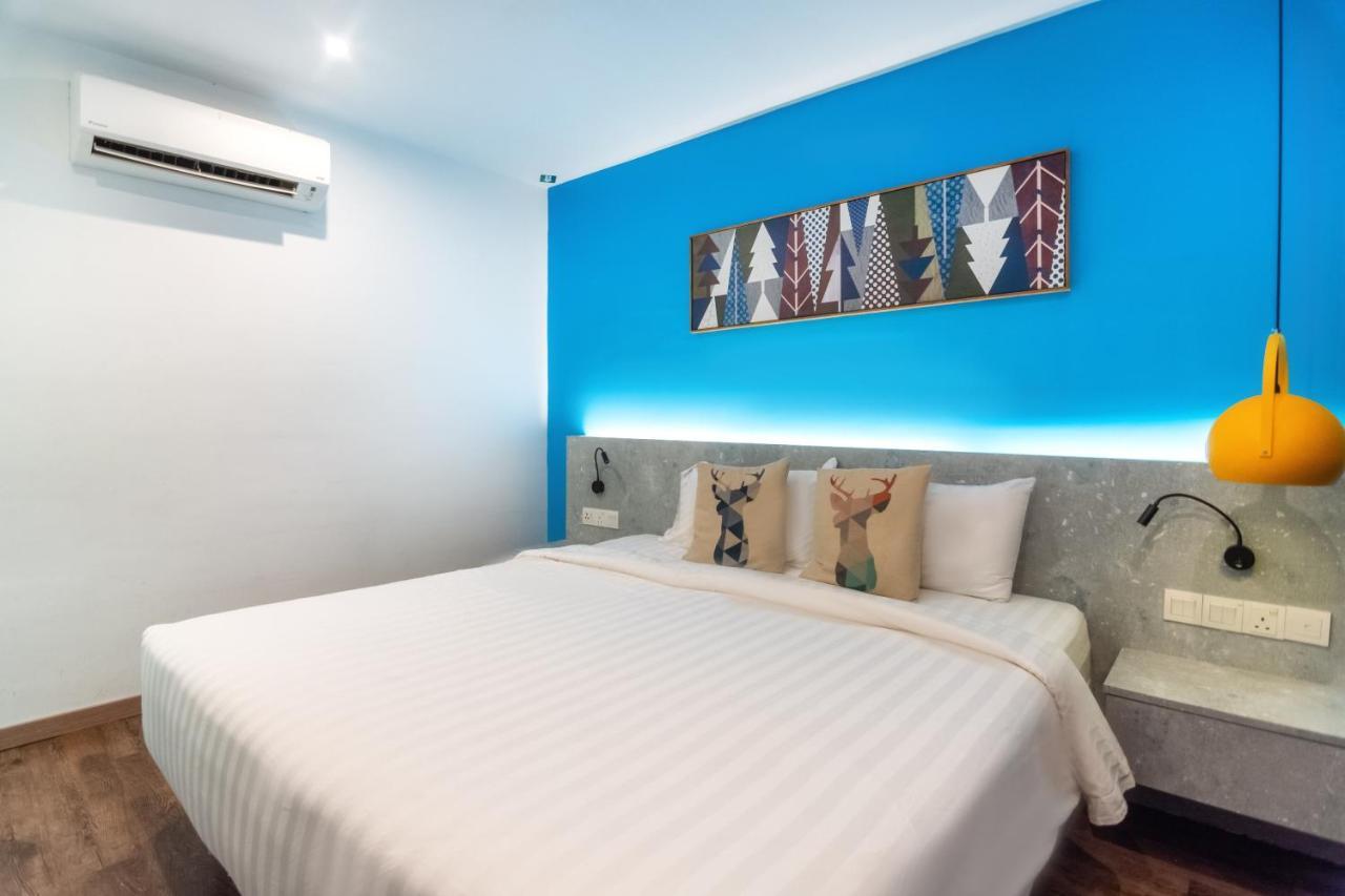 Apple Hotel Times Square Джордж Таун Екстериор снимка