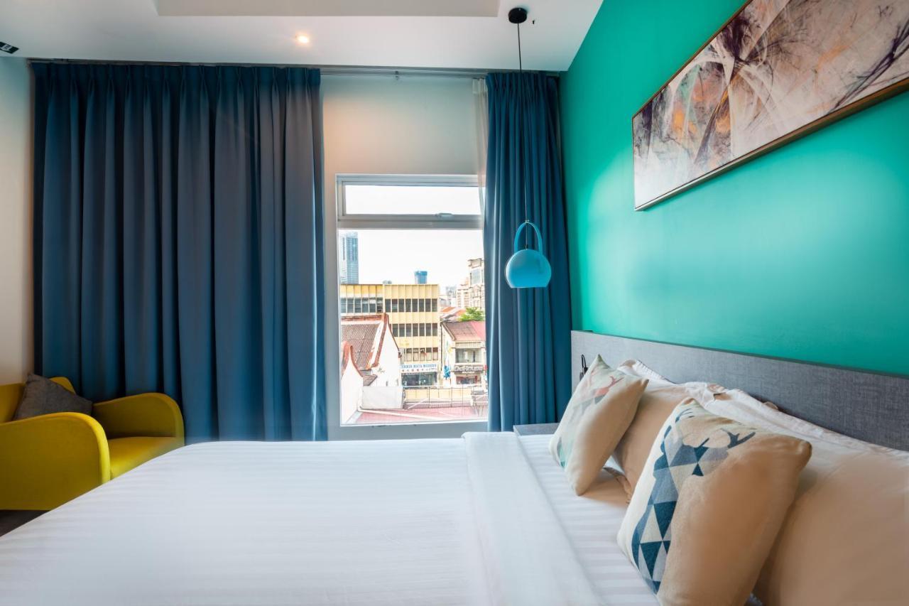 Apple Hotel Times Square Джордж Таун Екстериор снимка