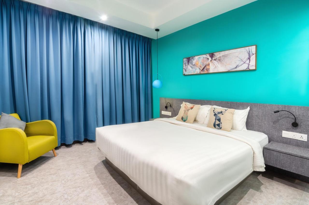 Apple Hotel Times Square Джордж Таун Екстериор снимка