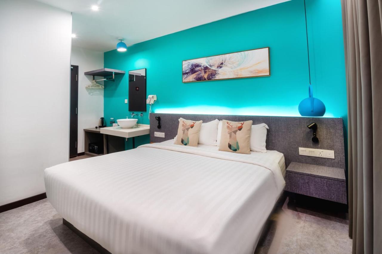Apple Hotel Times Square Джордж Таун Екстериор снимка
