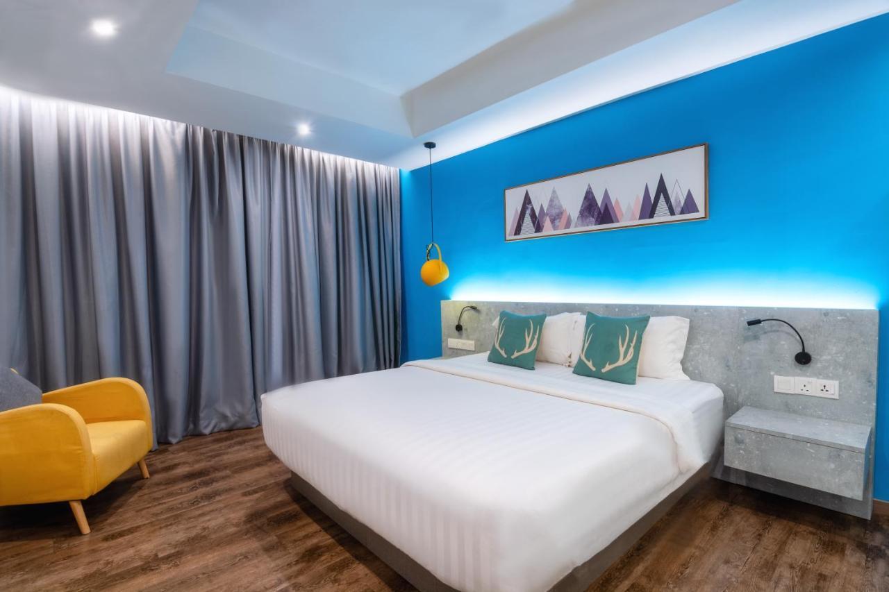 Apple Hotel Times Square Джордж Таун Екстериор снимка